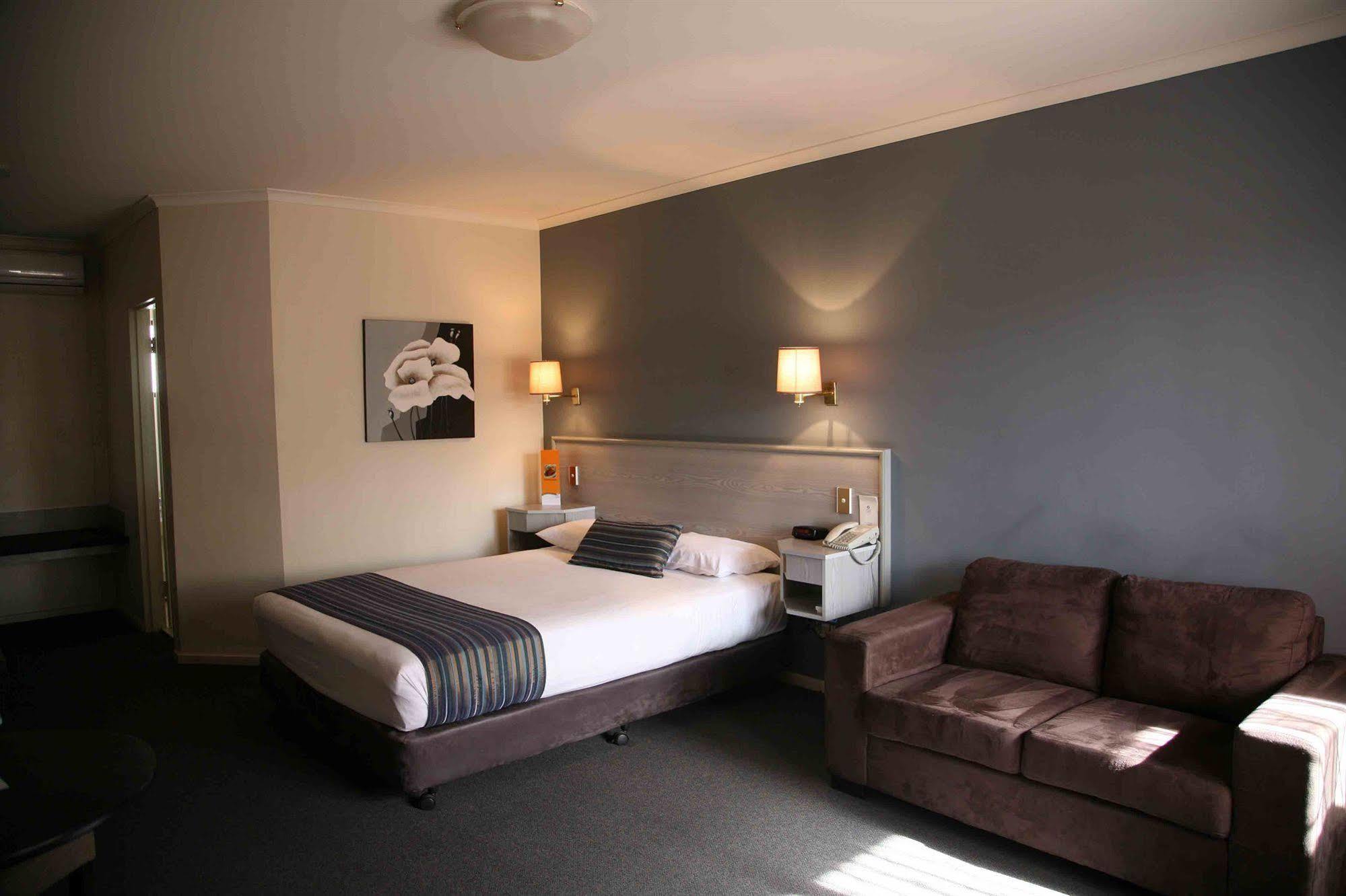 Ibis Styles Adelaide Manor Motel Dış mekan fotoğraf